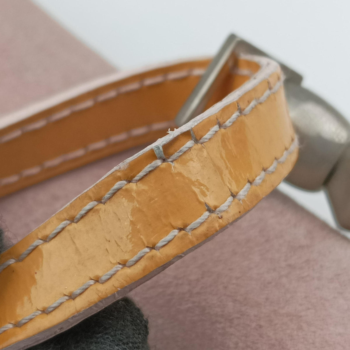 Secondhand Christian Dior Marispearl Pink Suede  shoulderbag | stylenewstar