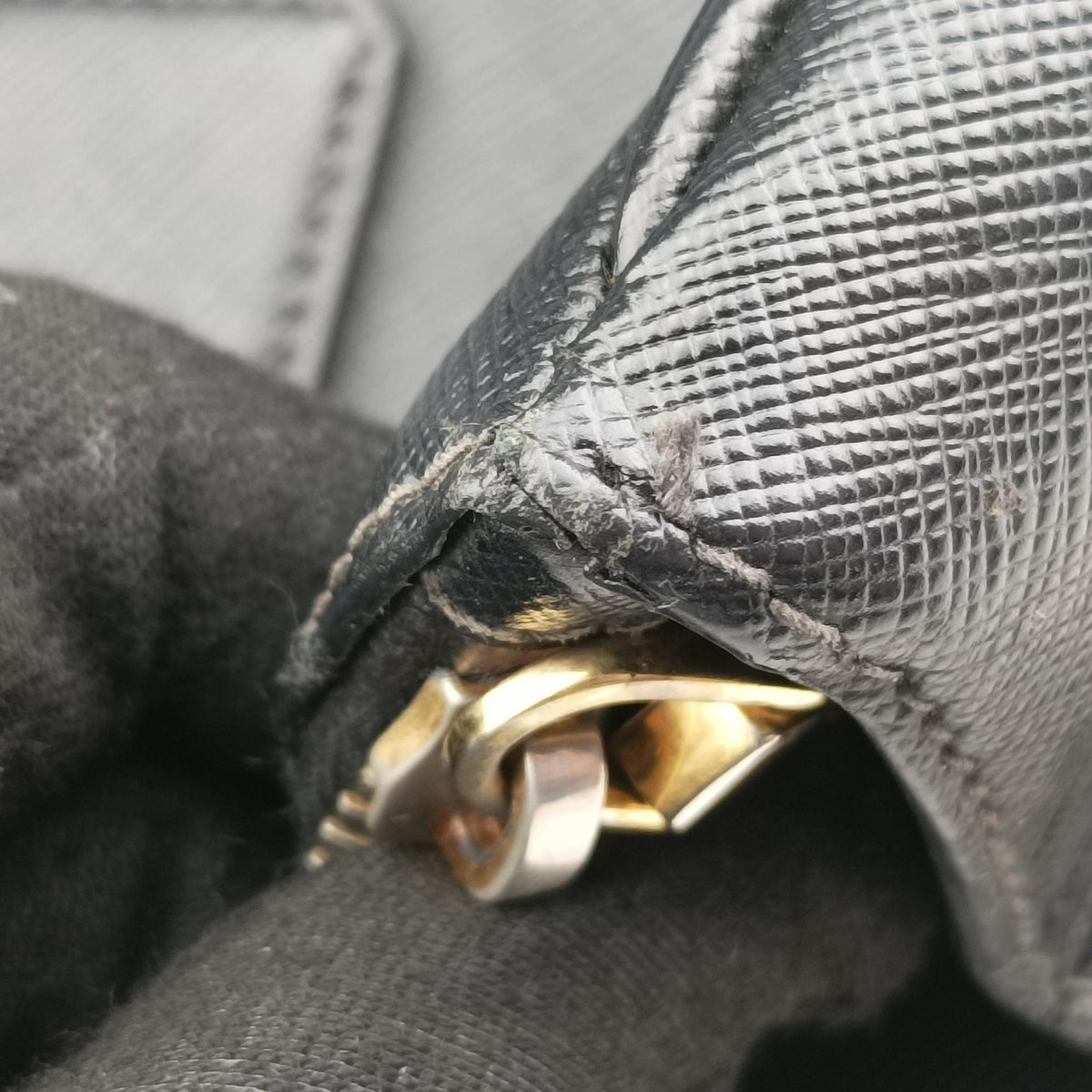 Galleria Black SAFFIANO Leather BN2274 14ガレリア ブラック サフィアーノレザー BN2274 14
