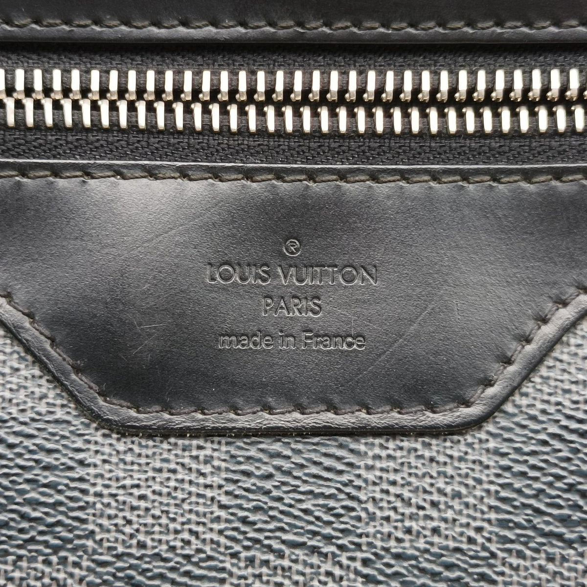 Pre-owned Louis Vuitton DANIEL GM Noir Damier GRAPHITE N58033 crossbodybag | stylenewstar