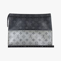 Pochette Voyage MM Black x Silver Monogram Split M63039 SP1128ポシェット ヴォワヤージュ MM ブラック x シルバー モノグラム スプリット M63039 SP1128