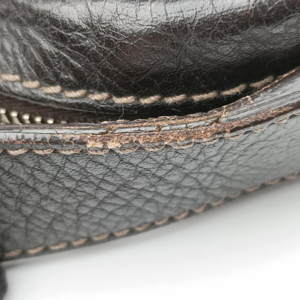 Pre-owned Gucci Guccissima Messenger Brown leather 201448 shoulderbag | stylenewstar