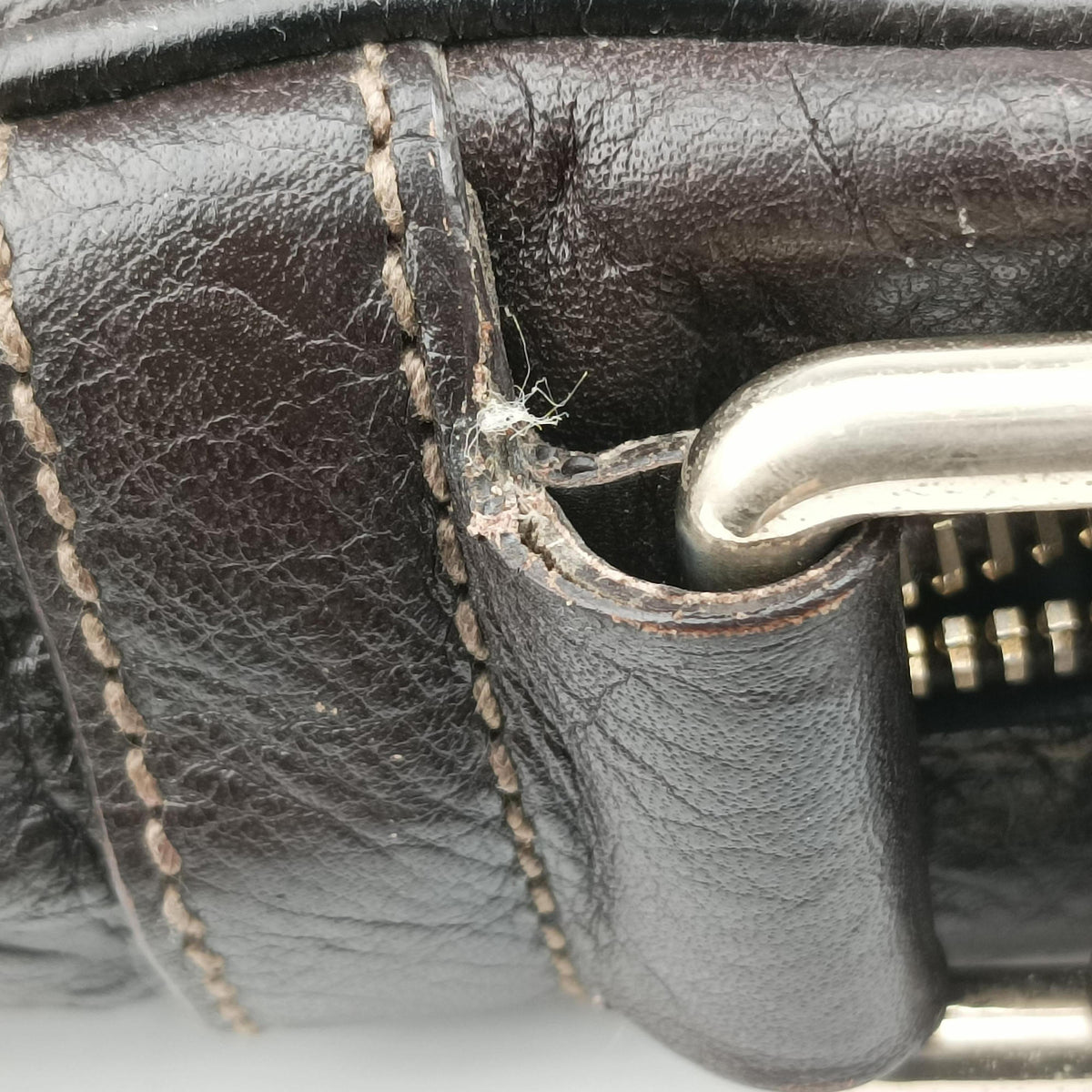 Pre-owned Gucci Guccissima Messenger Brown leather 201448 shoulderbag | stylenewstar