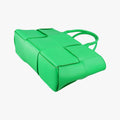 Pre-owned Bottega Veneta THE ARCO Tote Medium Green lambskin  handbag | stylenewstar