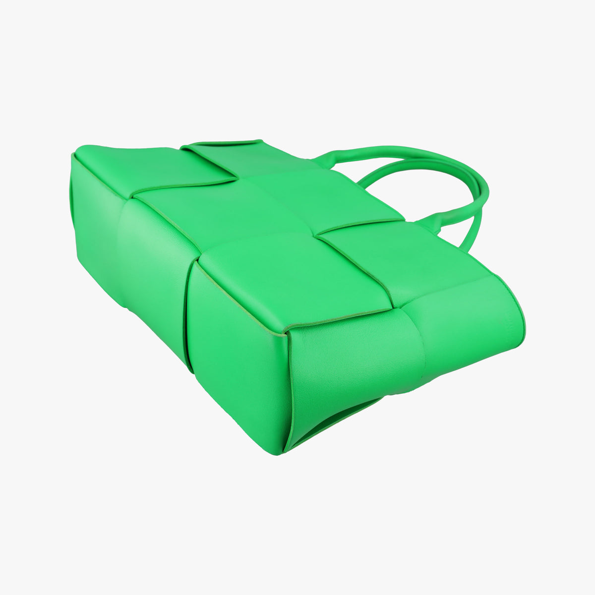 Pre-owned Bottega Veneta THE ARCO Tote Medium Green lambskin  handbag | stylenewstar