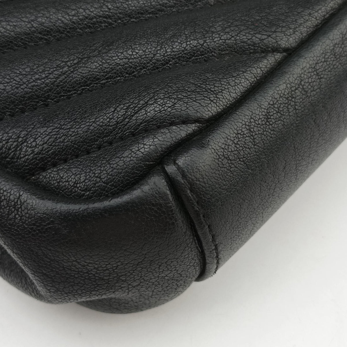 COLLEGE Black Leather 428056 GUE428056.0717カレッジ ブラック レザー 428056 GUE428056.0717