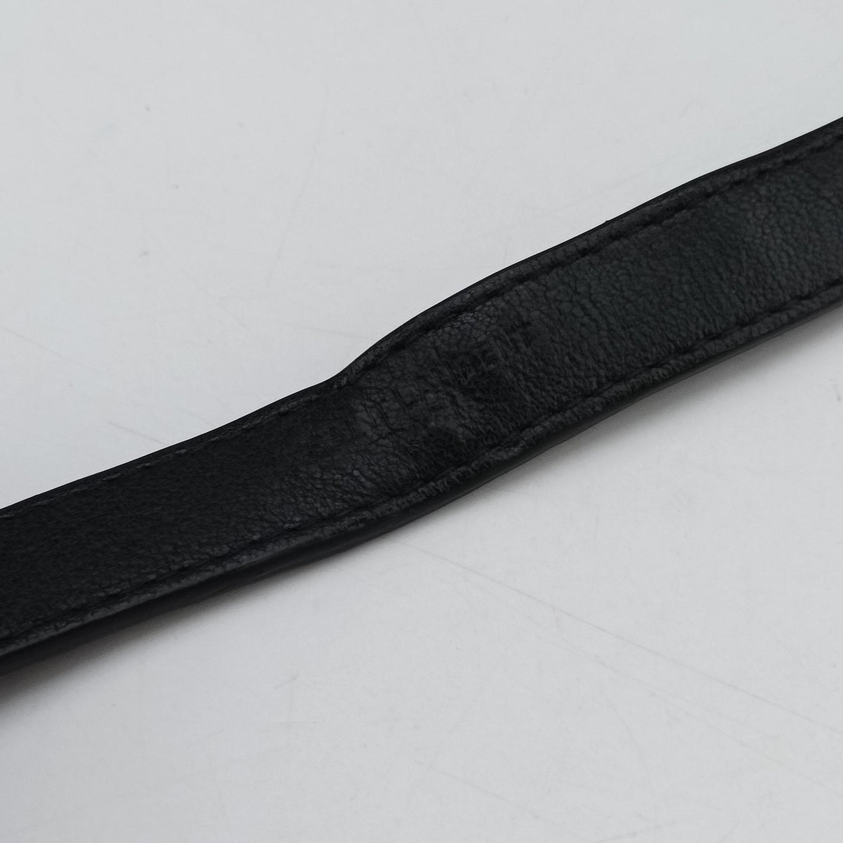 COLLEGE Black Leather 428056 GUE428056.0717カレッジ ブラック レザー 428056 GUE428056.0717