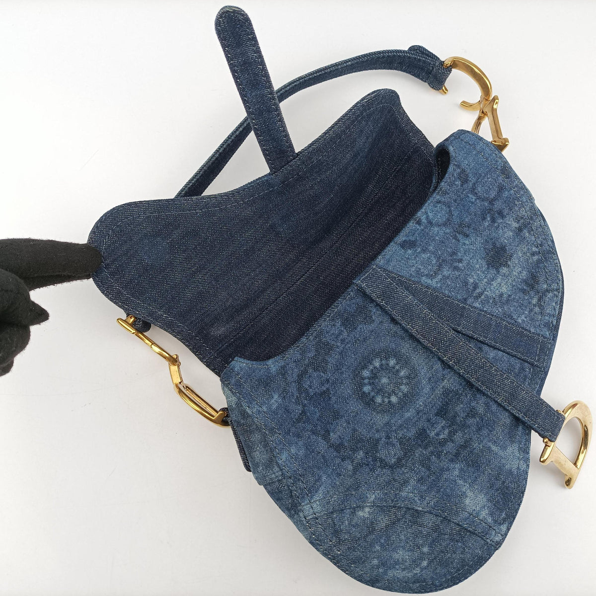 Pre-owned Christian Dior Saddle Blue denim  handbag | stylenewstar