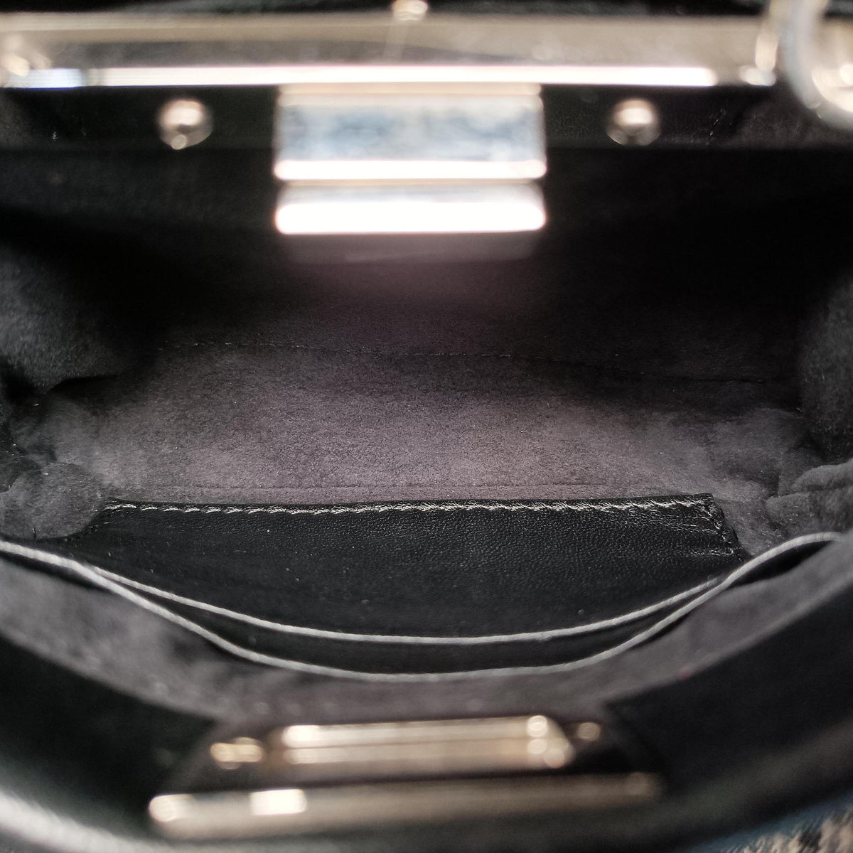 Micro Peekaboo Black×multi Leather 8M0355 8M0355-87M-169-3355マイクロピーカブー ブラック×マルチ レザー 8M0355 8M0355-87M-169-3355