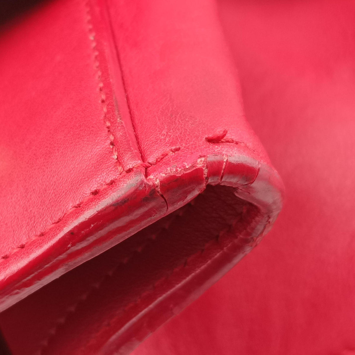 Pre-owned Yves Saint Laurent Baby Cabas Red Leather 394461 shoulderbag | stylenewstar