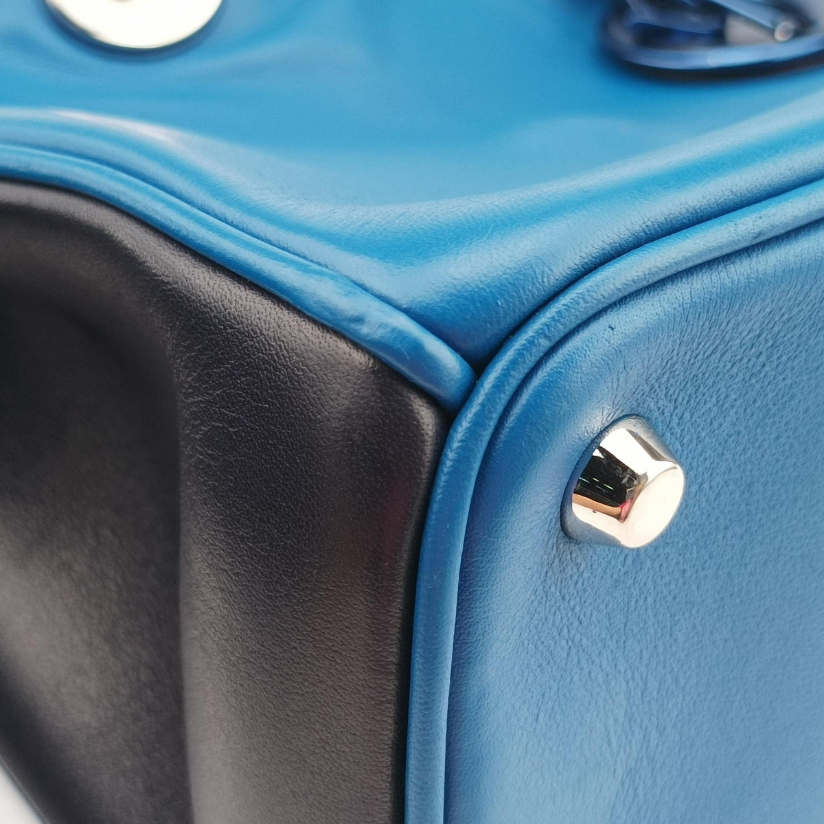 Diorissimo Blue Patent  x Leather 09-MA-1105ディオリッシモ ブルー エナメル x レザー 09-MA-1105
