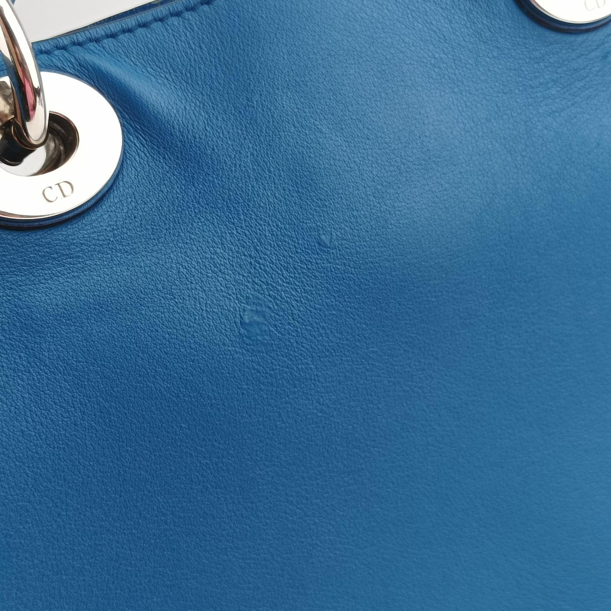 Diorissimo Blue Patent  x Leather 09-MA-1105ディオリッシモ ブルー エナメル x レザー 09-MA-1105
