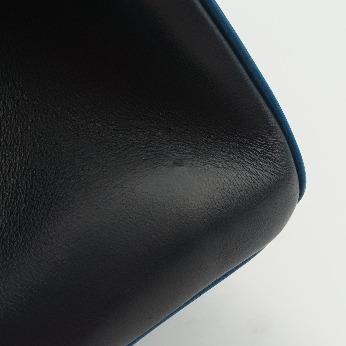 Diorissimo Blue Patent  x Leather 09-MA-1105ディオリッシモ ブルー エナメル x レザー 09-MA-1105