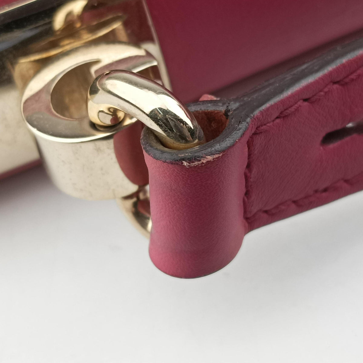 Interlocking 1973 Flap Pink Leather 277522 I010574779インターロッキング 1973 フラップ ピンク レザー 277522 I010574779