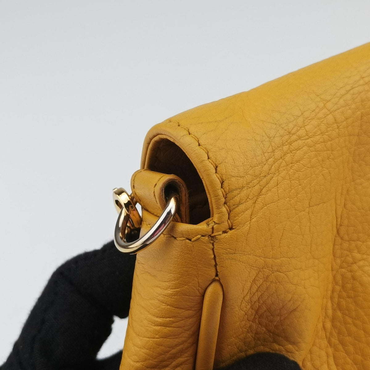 Fendista Pochette Yellow Leather 8M0376 8M0376-ANC-198-2516フェンディスタ ポシェット イエロー レザー 8M0376 8M0376-ANC-198-2516