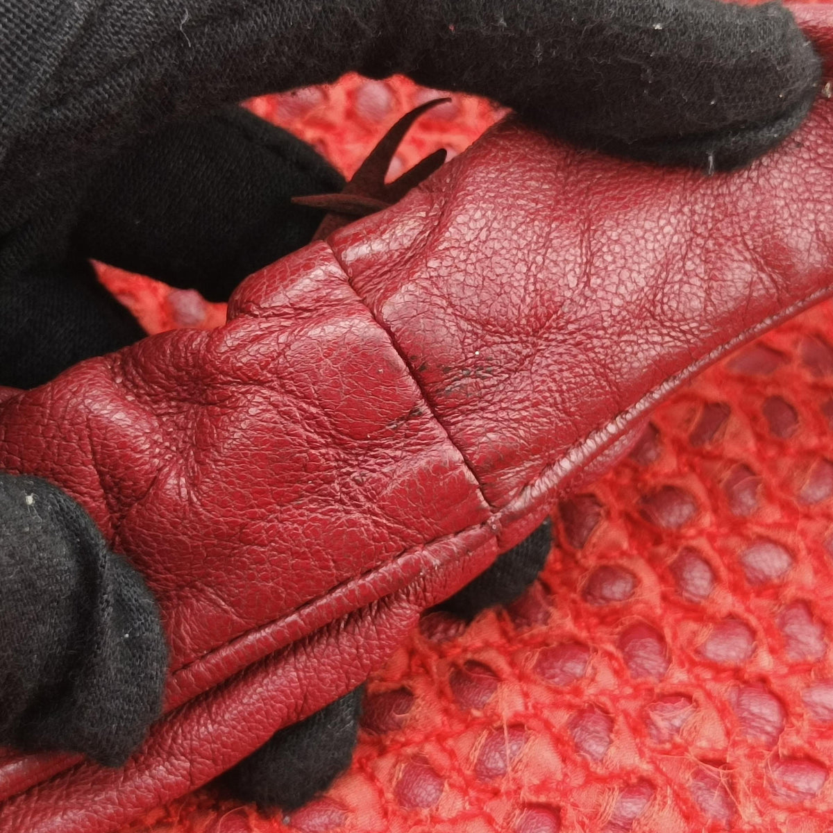 Intrecciato Red lambskin B00580638Kイントレチャート レッド ラムスキン B00580638K