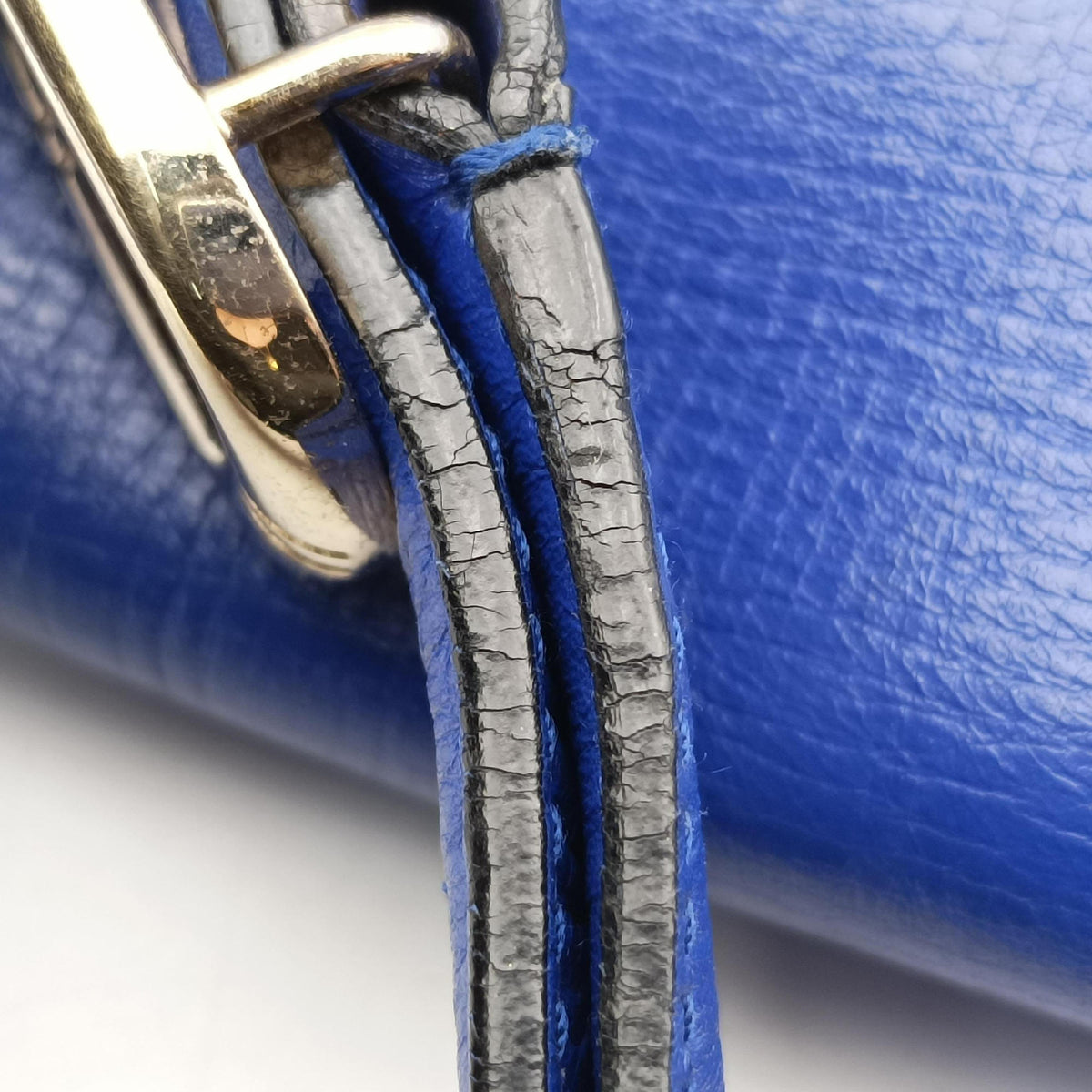 Isabella Rossellini Blue Leather AX.M13.37138イザベラ ロッセリーニ ブルー レザー AX.M13.37138
