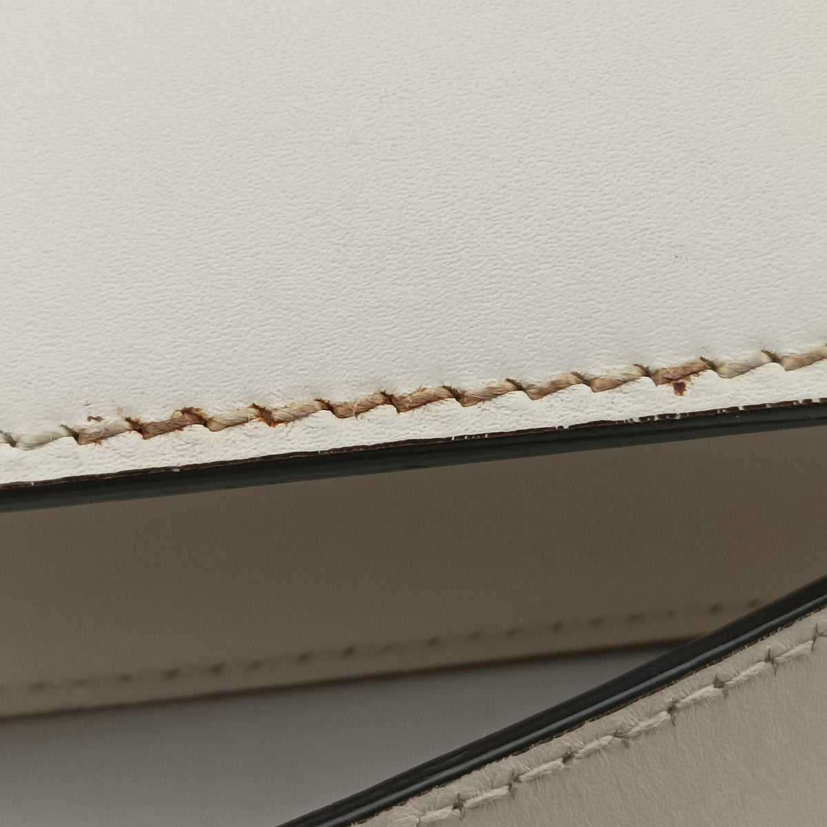 Sylvie White Leather 421882 E025755150シルヴィ ホワイト レザー 421882 E025755150