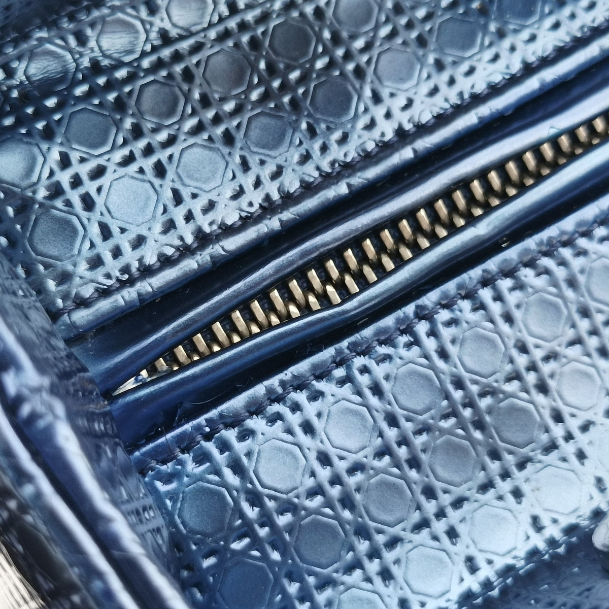 Lady Dior Blue Enamel 16-BO-0136レディーディオール ブルー エナメル 16-BO-0136