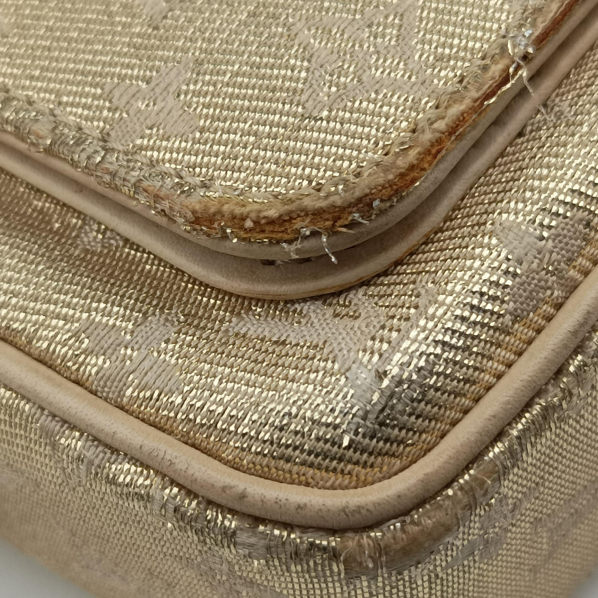 Shine McKenna Golden Monogram Shine M92363 TH0092シャイン マッケンナ ゴールド モノグラム シャイン M92363 TH0092
