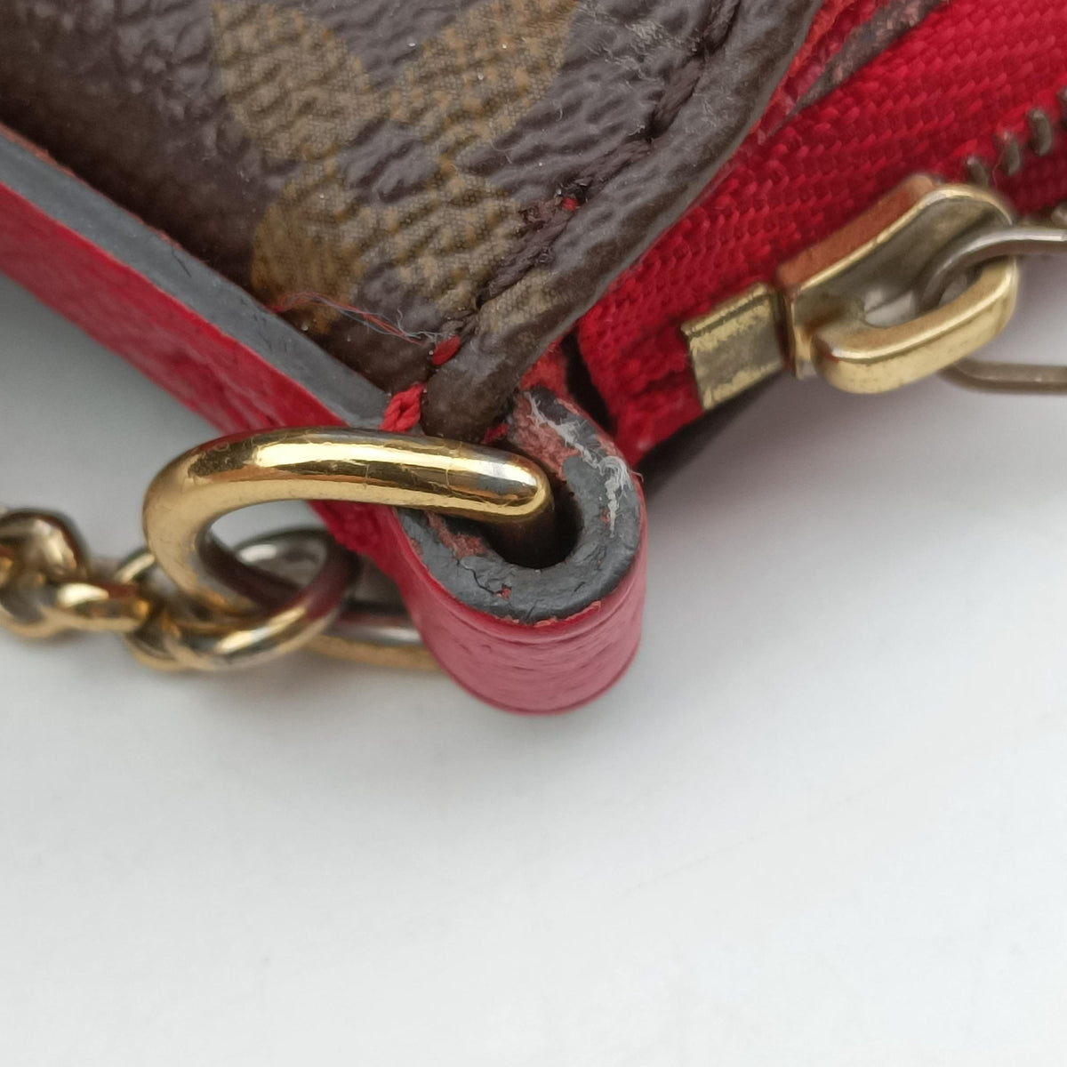 Pallas Clutch Brown x Cerise Monogram canvas M41638 CA4185パラス クラッチ ブラウン x スリーズ モノグラム キャンバス M41638 CA4185