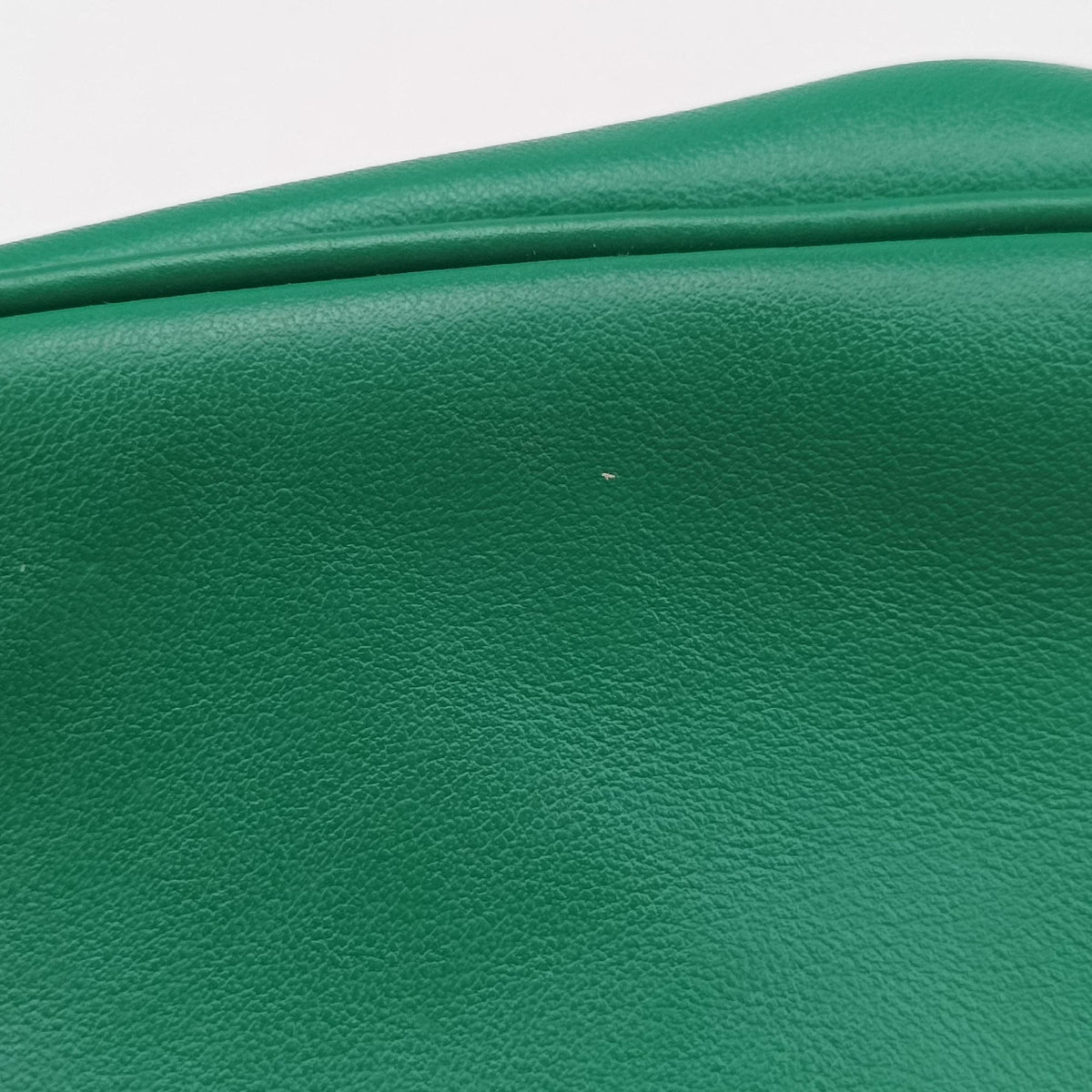 triangle embossed logo Green Leather 1BH190 7/Dトライアングル エンボスロゴ グリーン レザー 1BH190 7/D