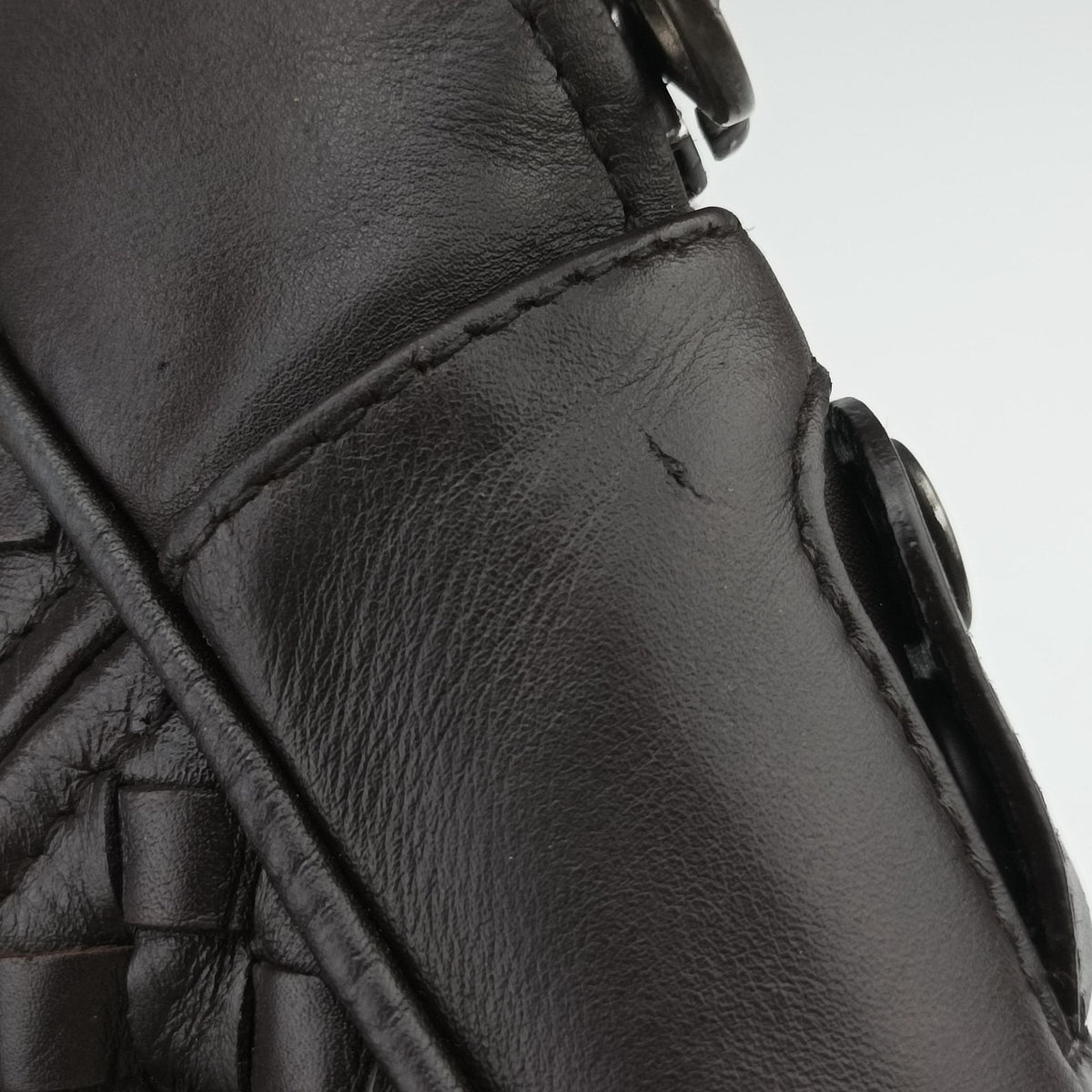 Intrecciato Briefcase Brown lambskin B00958534Eイントレチャート ブリーフケース ブラウン ラムスキン B00958534E