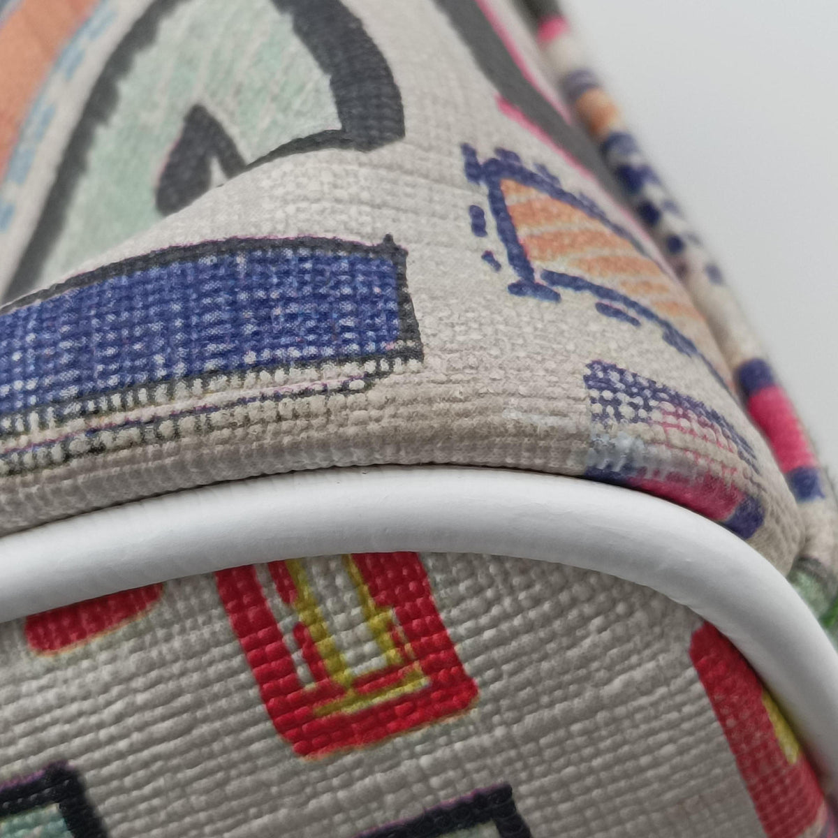 Zucca Boston White x Multicolor PVC coated canvas 8BL068 2305/8BL068/BBP/099ズッカ ボストン ホワイト x マルチカラー PVCコーティングキャンバス 8BL068 2305/8BL068/BBP/099