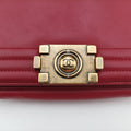 BOY CHANEL Red Leather A66713 15642300ボーイシャネル レッド レザー A66713 15642300