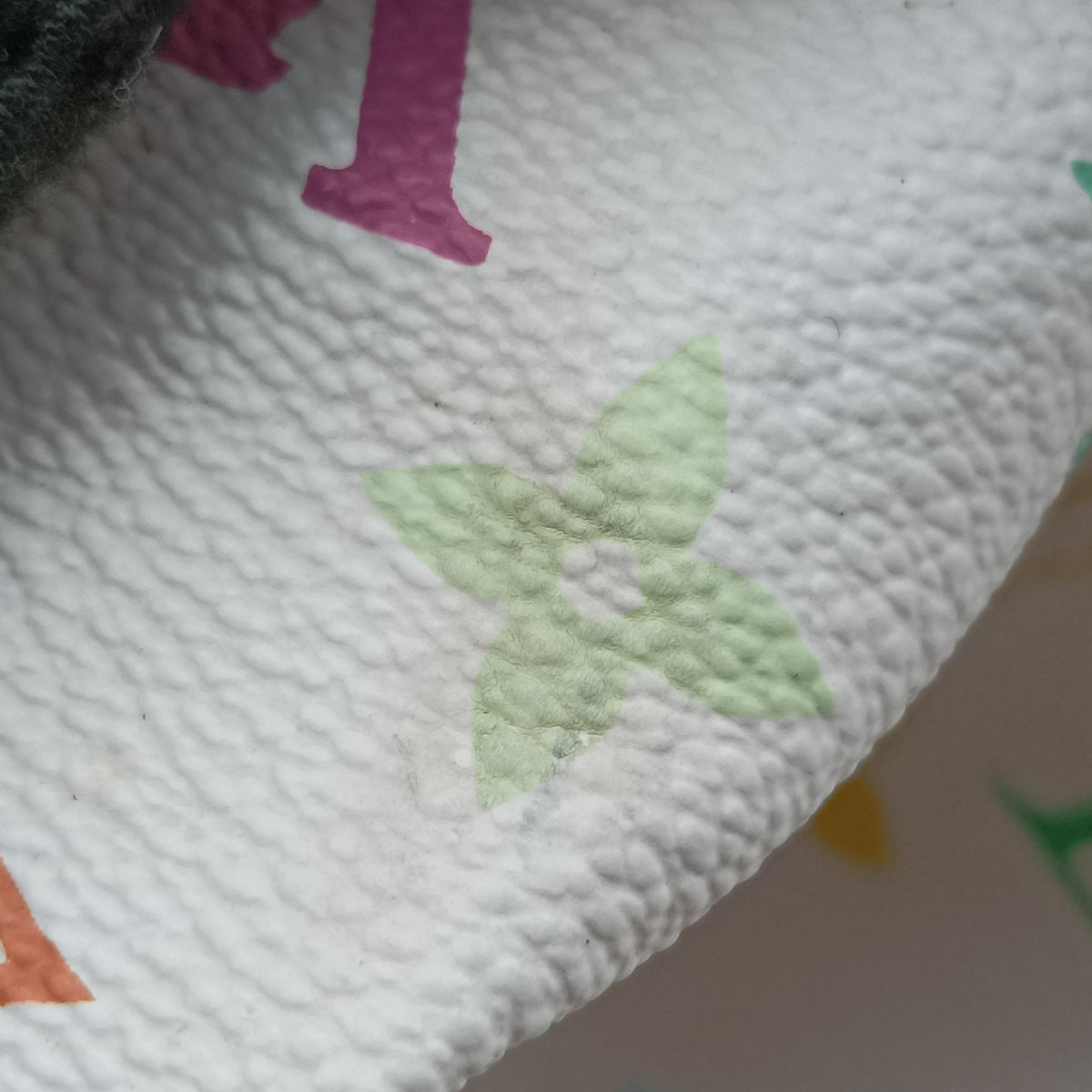 URSULA white Monogram Multicolor M40123 Lot number unknownウルスラ ブロン モノグラム マルチカラー M40123 製番不明