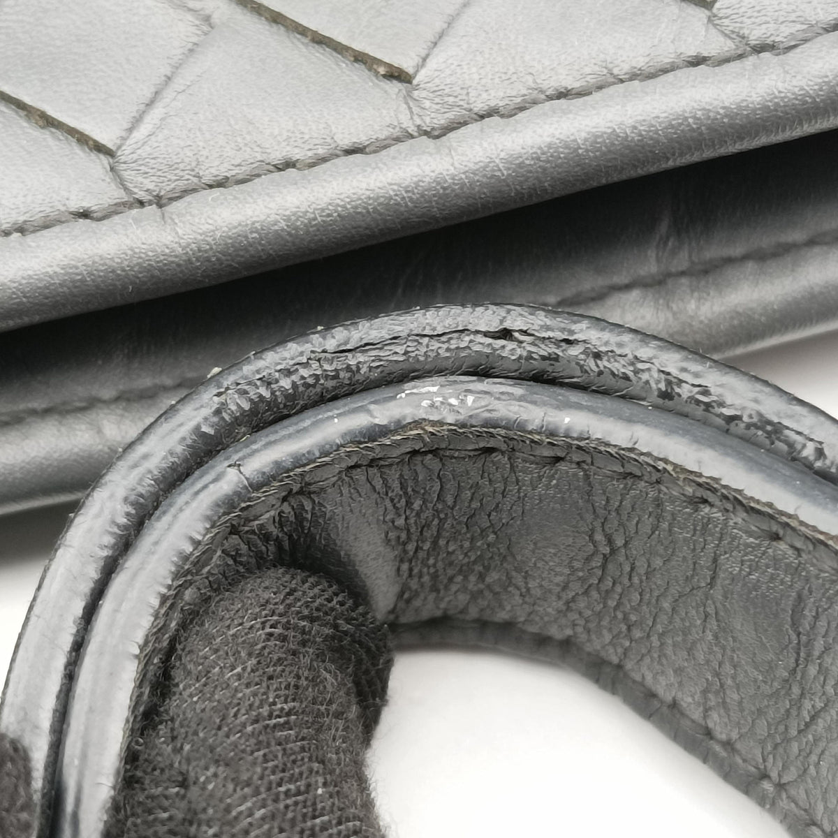 Intrecciato Shopper Acatl Grey lambskin B02788228Nイントレチャート ショッパー アキャトル グレー ラムスキン B02788228N