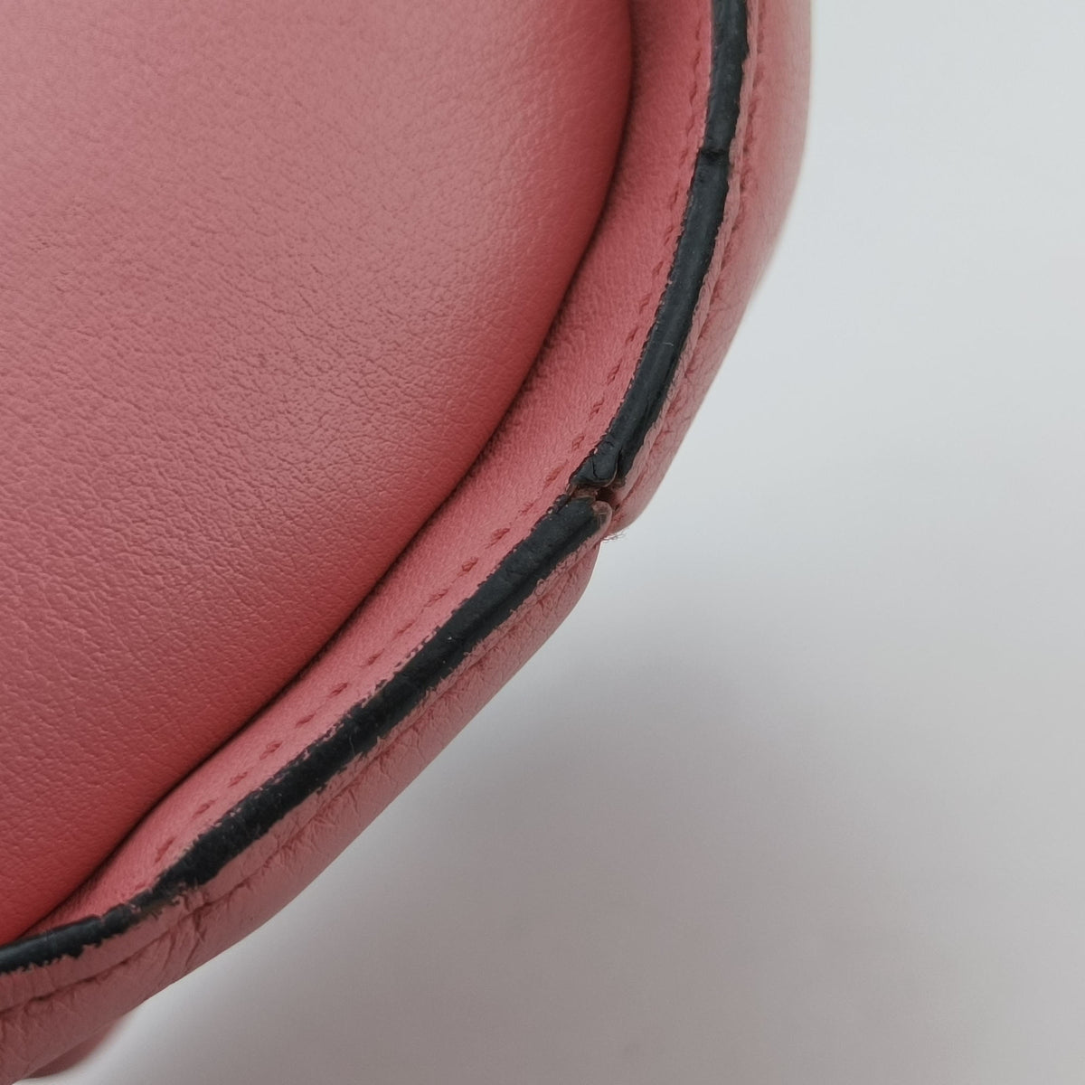 Elephant Pouch Pink Leather 061611エレファント ピンク レザー 061611