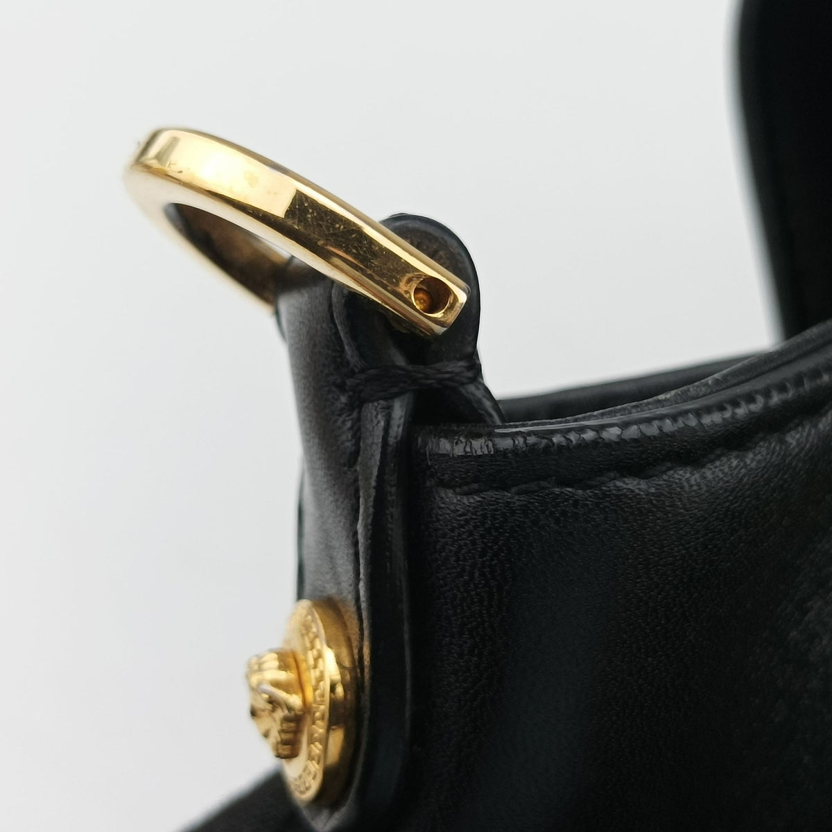 Medusa Medallion Black Leather CLG 047138273569メデューサ メダリオン ブラック レザー CLG 047138273569