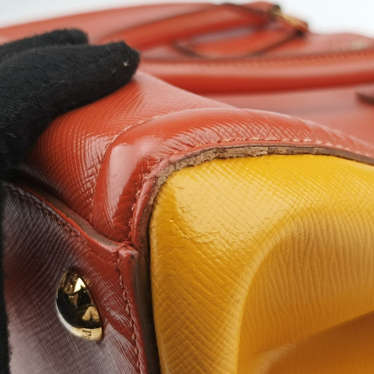 Triangle logo Orange x Yellow Saffiano leather 31/H 165トライアングルロゴ オレンジ x イェロー サフィアーノレザー 31/H 165