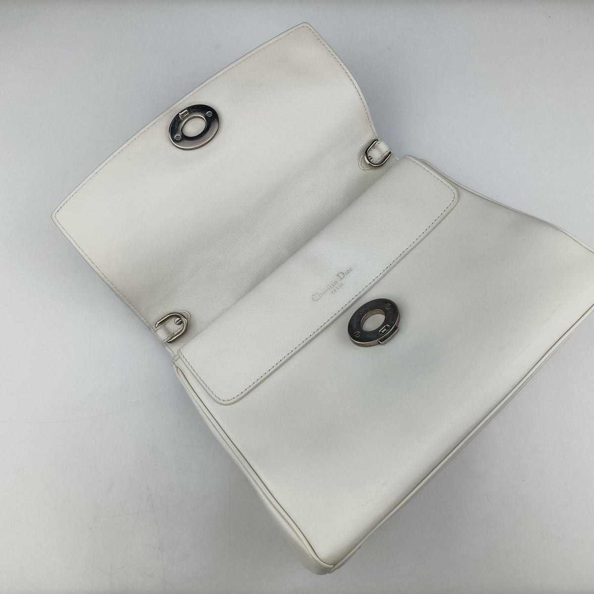 Be Dior White Leather 19-MA-0125ビーディオール ホワイト レザー 19-MA-0125