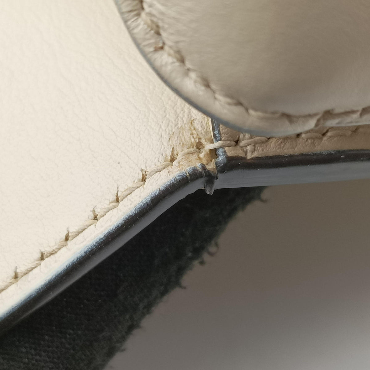 Blondie Beige Leather 735101 H040612708ブロンディ ベージュ レザー 735101 H040612708
