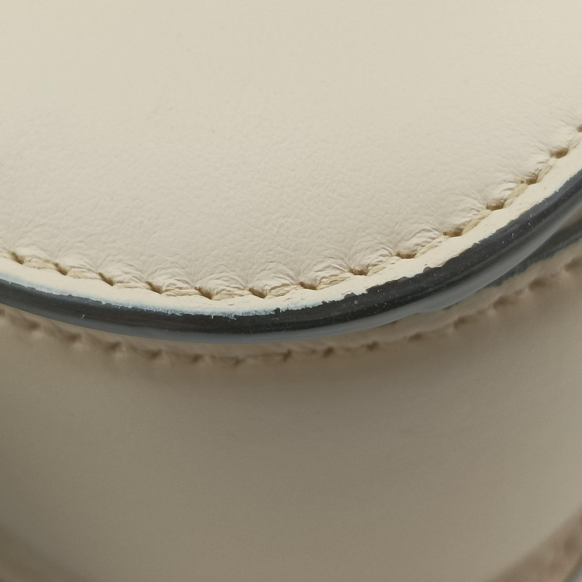 Blondie Beige Leather 735101 H040612708ブロンディ ベージュ レザー 735101 H040612708