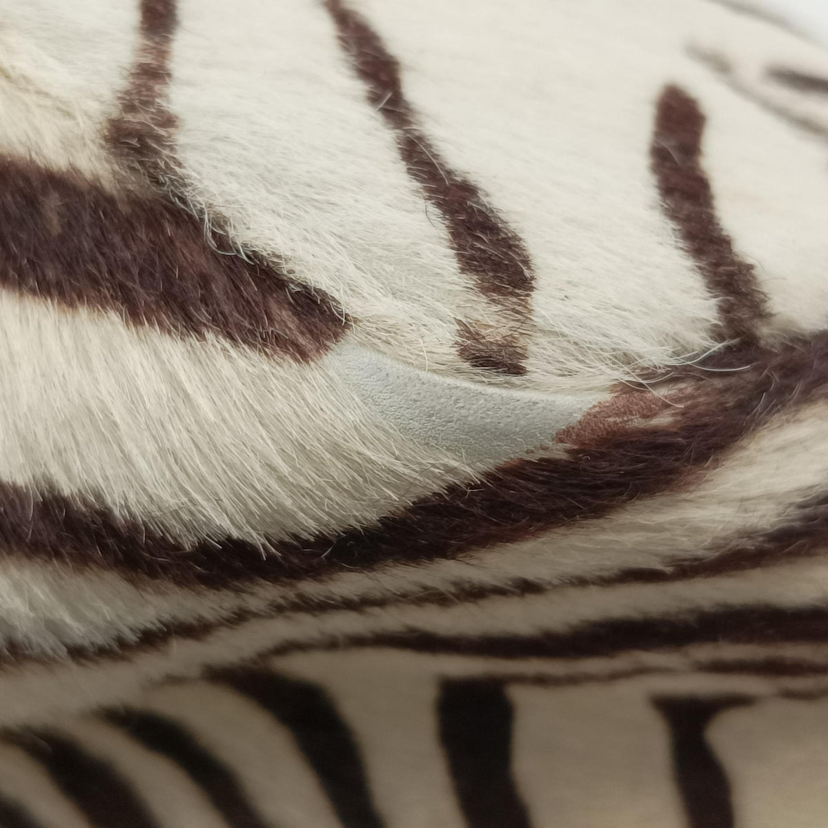 AnimalierZebra Print Brown×White Pony Hair 31 12アニマリエ ゼブラ柄 ブラウン×ホワイト ハラコ 31 12