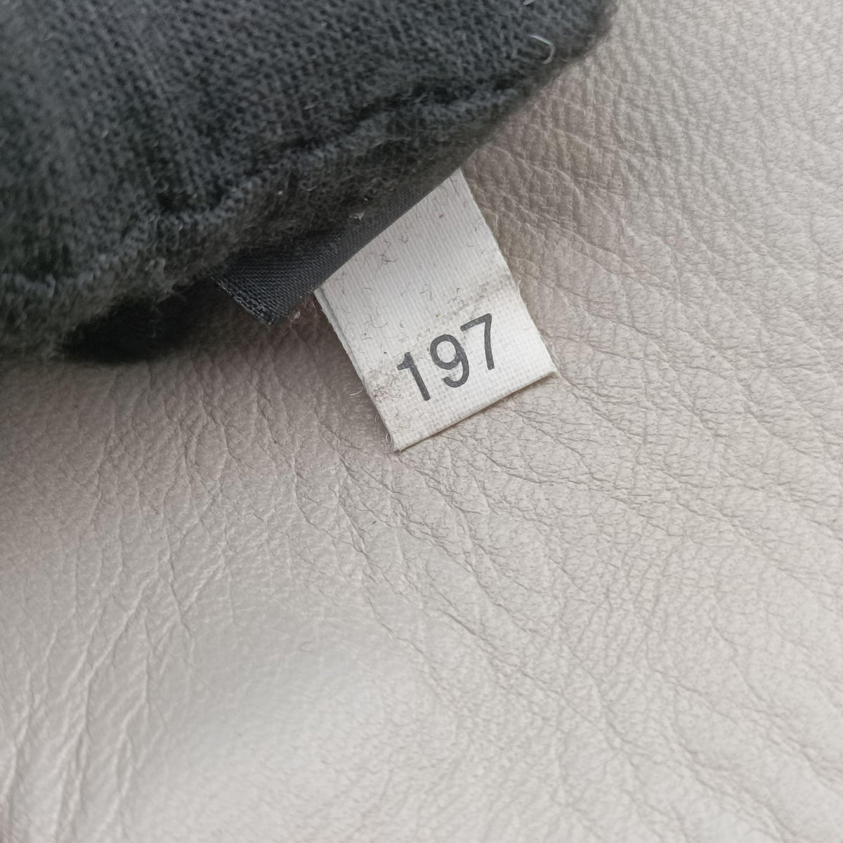Matelasse Grey Leather 197マテラッセ グレー レザー 197