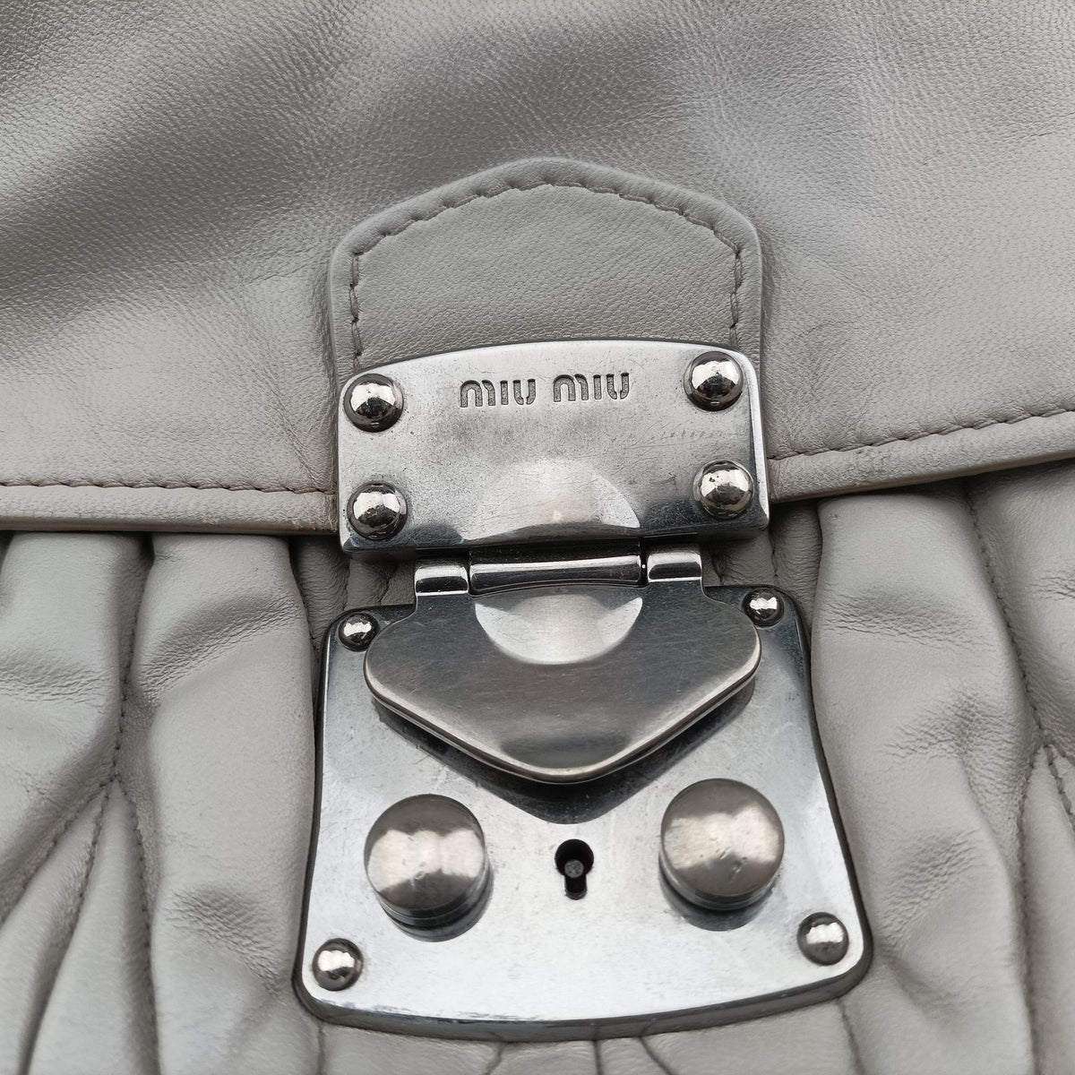 Matelasse Grey Leather 197マテラッセ グレー レザー 197