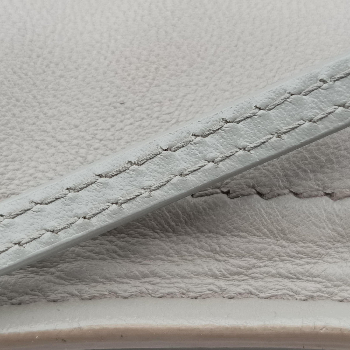 Matelasse Grey Leather 197マテラッセ グレー レザー 197