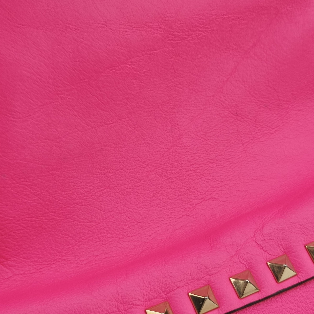 Rockstud Pink Leather BS-G037BOL1ロックスタッズ ピンク レザー BS-G037BOL1