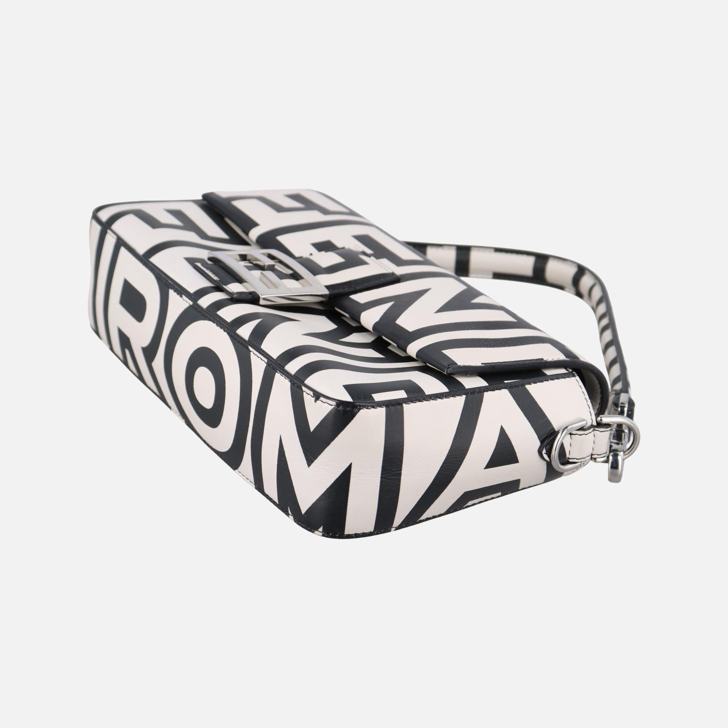 フェンディ Fendi ショルダーバッグ レディース バゲット ホワイト 8BR600-AMWQ-2290501