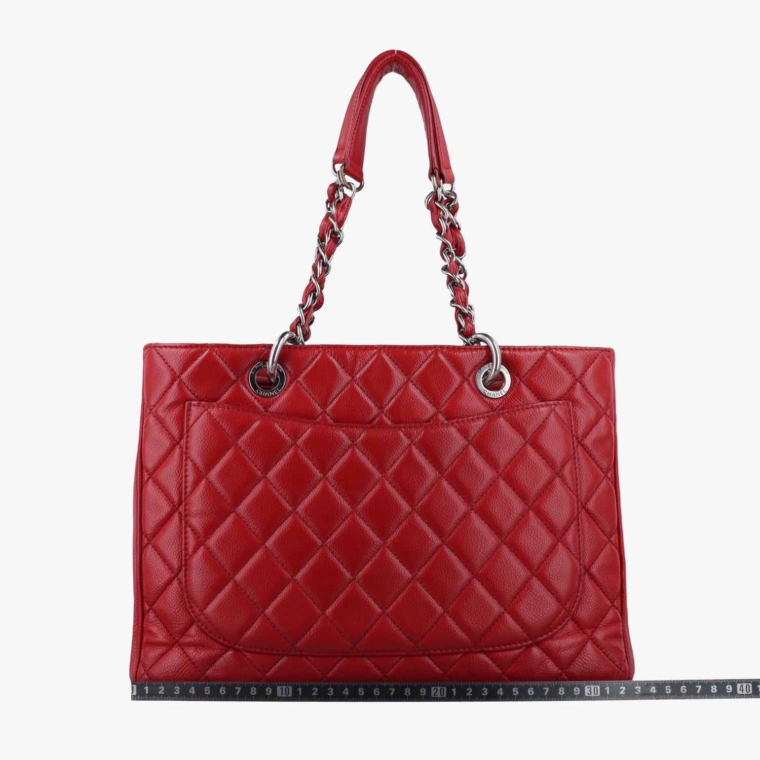 シャネル Chanel ショルダーバッグ レディース マトラッセ　ココマークGST レッド レザー A50995 17339001