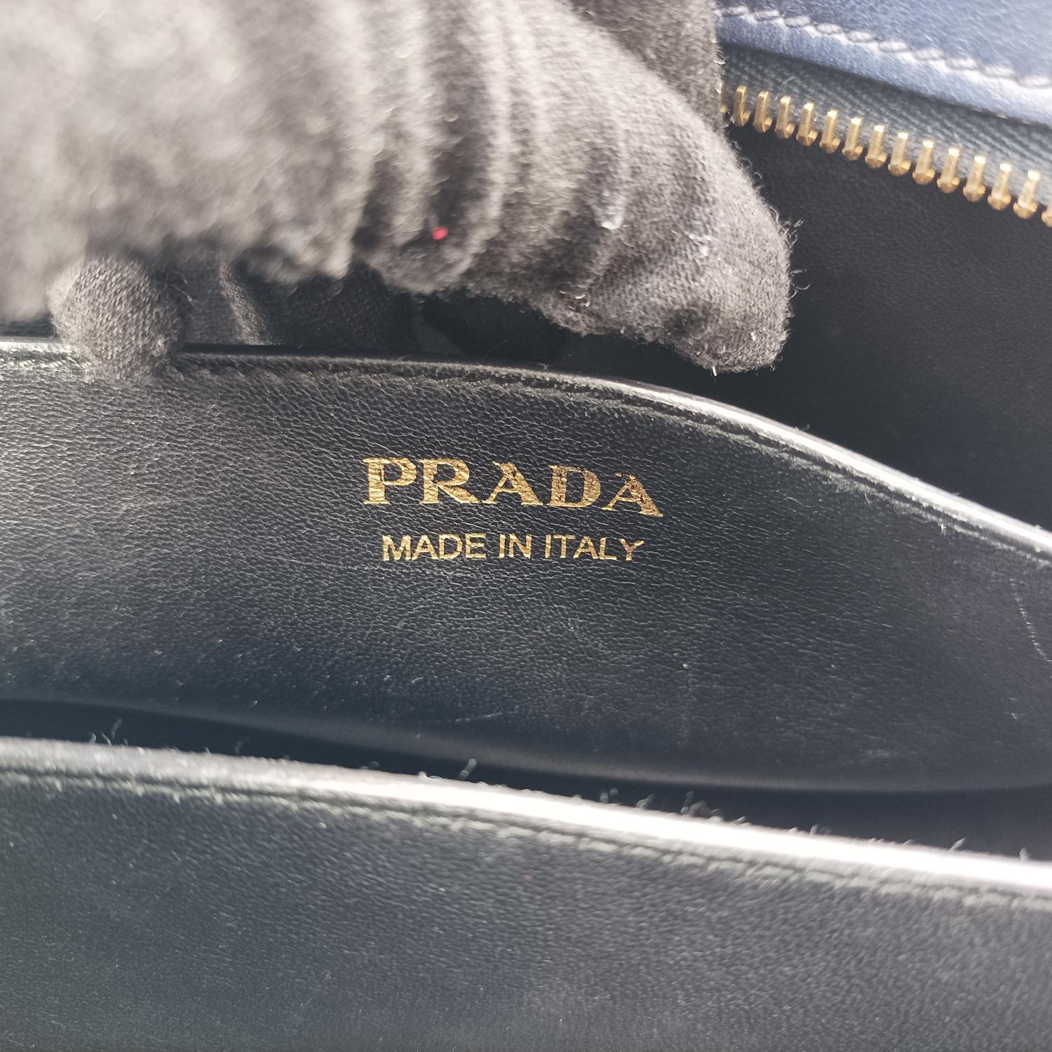 プラダ Prada ショルダーバッグ レディース エスプラナード ブルーブラック サフィアーノレザー 117 I