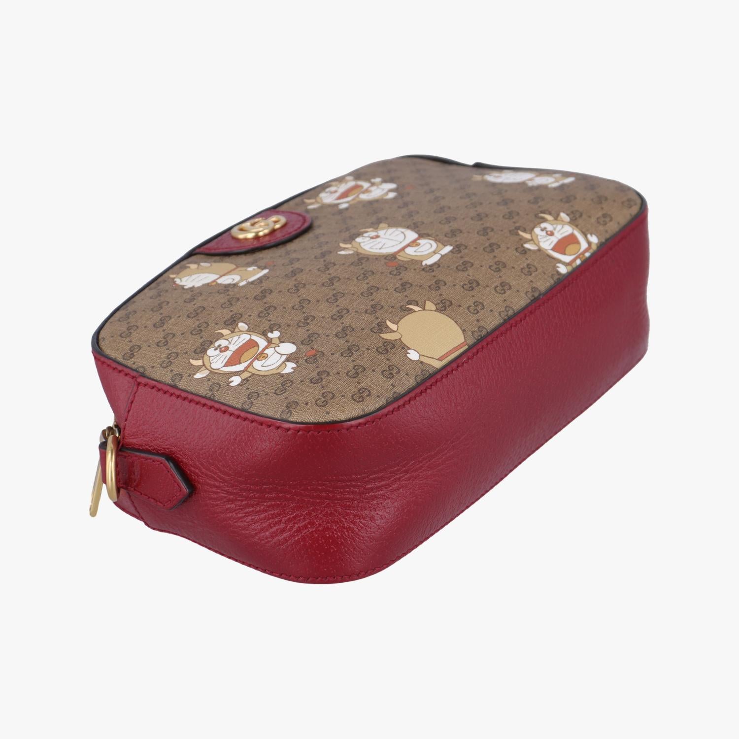 グッチ Gucci ショルダーバッグ レディース ドラえもんコラボ プリント ブラウン GGスプリームキャンバス×レザー 574886 H034299285