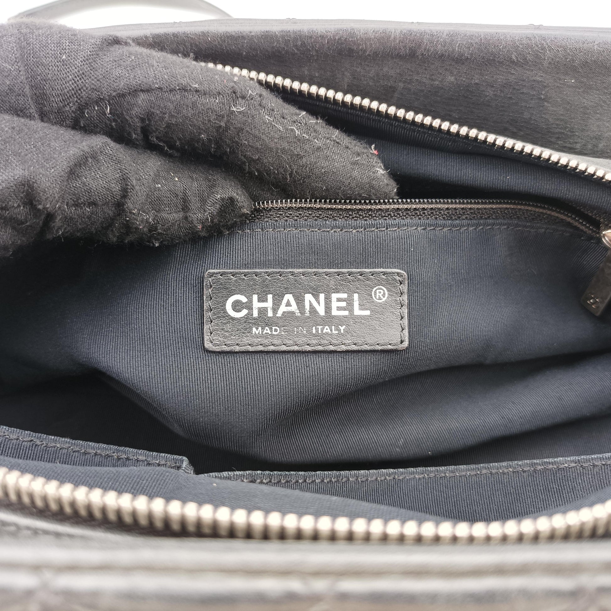 シャネル Chanel ショルダーバッグ レディース マトラッセ ブラック ナイロン×レザー A50475 14843248