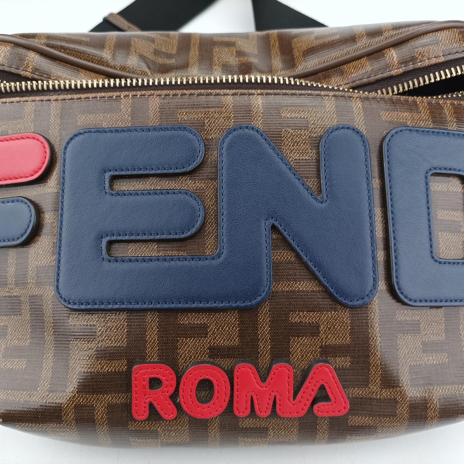 フェンディ Fendi ボディバッグ/ウェストバッグ レディース フェンディマニア,ズッカ柄　フィラコラボ ブラウン PVCコーティングキャンバス 8BM006 A5N7 189-8241