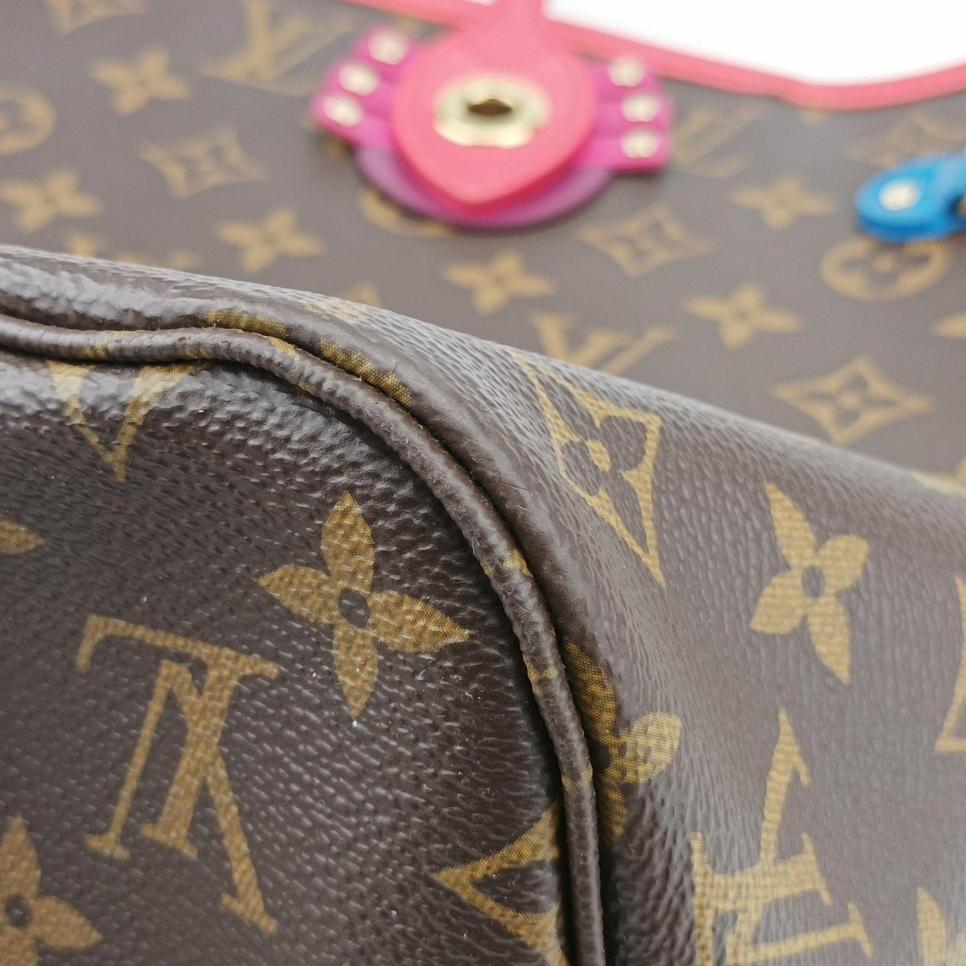 ルイヴィトン Louis Vuitton ショルダーバッグ レディース ネヴァーフルMM フラミンゴ モノグラム/ブラウン系 モノグラム キャンバス M41663 CA3105 CA2135