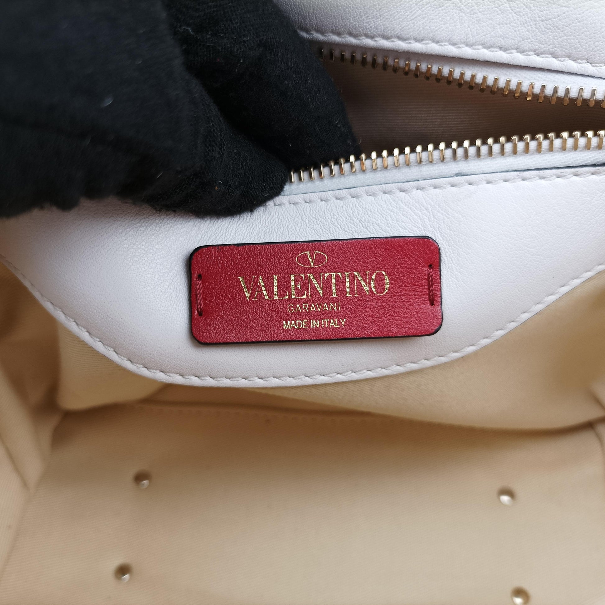 ヴァレンティノ Valentino ショルダーバッグ レディース ボルソ VLTN キャンディスタッズ ホワイト レザー BL-PB55XQC0