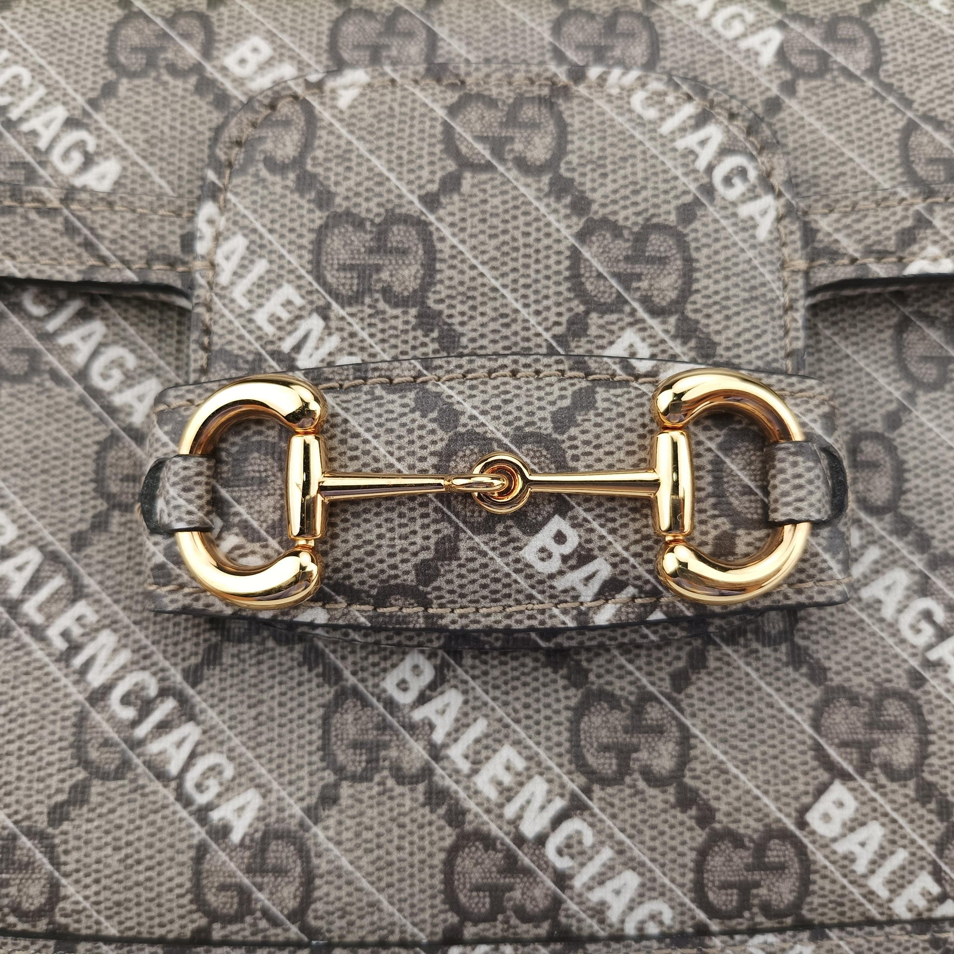 グッチ Gucci ショルダーバッグ レディース ホースビット 1955 グレー PVCコーティングキャンバス 658574 I036657084